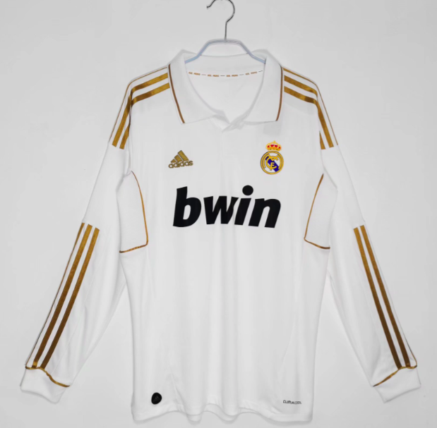 WATCH: Dean Huijsen sent off as Real Madrid reduced to 10 men