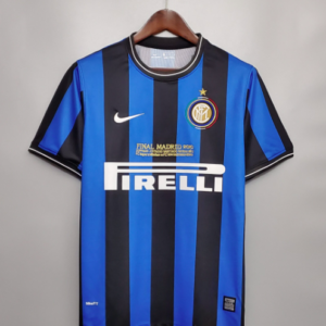 Inter Milan Home 2009/2010. Get your Inter shirt her now. Think of great stars that played during that time of the treble winning season by Inter. Snijder, Eto'o, Zanetti, Maicon, Materazzi and many more.